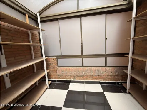 Comercial En Bogota Rah Co: 25-1468