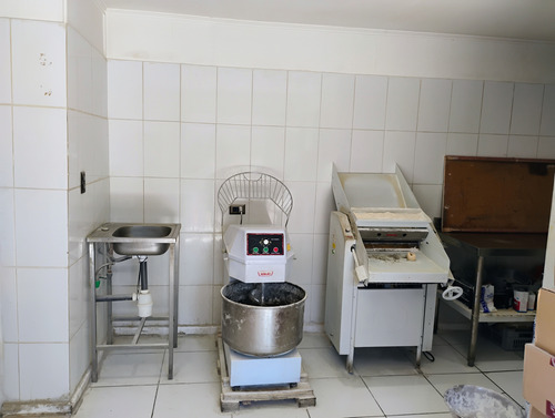 Venta De Local Minimarket Y Más En San Miguel