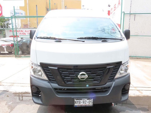 Imagen 2 de 9 de Nissan Urvan Nv350 Panel Ventanas 2021 Blanca