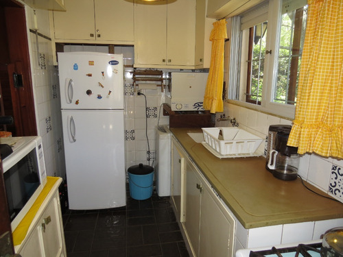 Imagen 13 de 18 de Hermosa - A 50 Mtrs Del Mar - 097257658 - 094408816