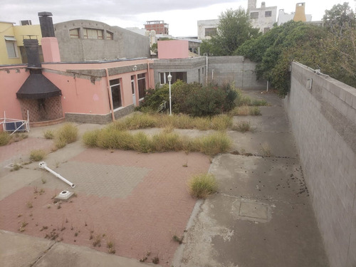 Imagen 13 de 27 de Venta Edificio Zona La Loma