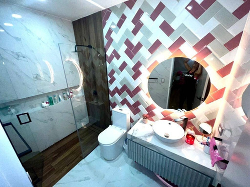 Imagen 6 de 12 de Vendo Hermoso Penthouse En Mañongo Totalmente Amoblado Y Equipado 411mts 14195 Andres Peña