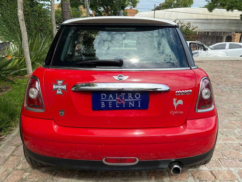 Imagem 6 de 11 de Mini I/mini Cooper 2010