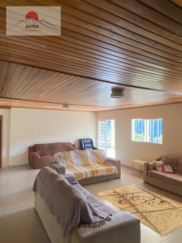 Imagem 9 de 13 de Vendo Excelente Sítio Com 6 Dorms E Piscina Em Santa Isabel - 74