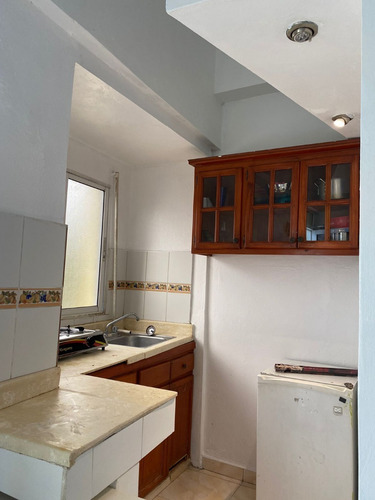 Alquiler Apartamento Estudio Amueblado En La Zona Colonial, Santo Domingo