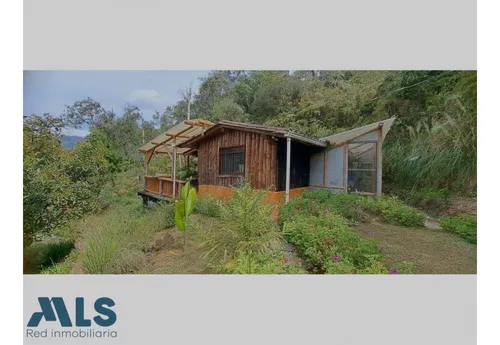 Finca Independiente En Rionegro - Sajonia(mls#246280)