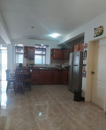 Imagen 15 de 30 de Casa En Venta Puerto Ordaz, Urbanización Chilemex Calle Copiapó, Bella Y Lista Para Iniciar Tu Hogar En Una Zona Tranquila. Una Casa Amplia Para Compartir En Familia