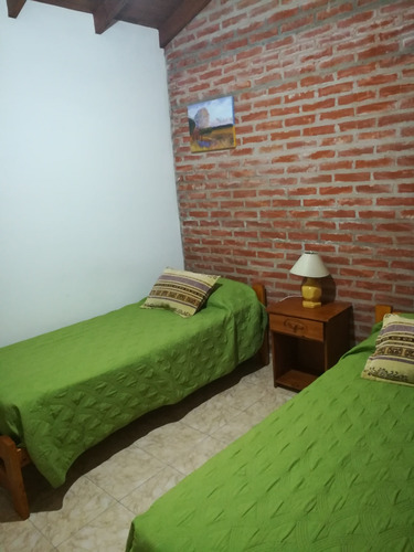 Casa 4 Amb + 2 Deptos 3 Amb Dueño Vende Santa Clara Del Mar
