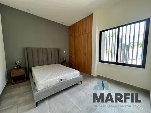 Casa En Venta En Coto Privado De 4 Recámaras Con Alberca Zona Norte De Colima