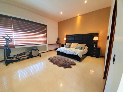 Imagen 11 de 14 de Venta Casa En Virreyes Residencial Zapopan Con Jardin