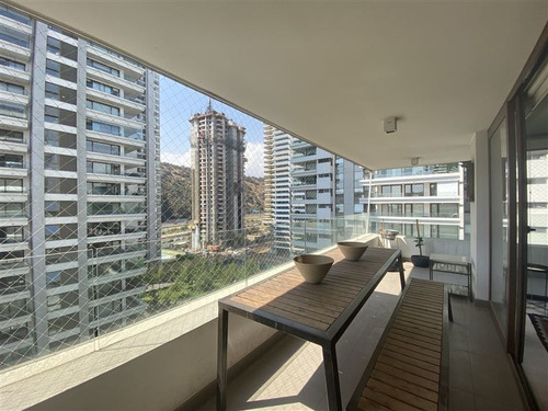 Departamento En Venta De 3 Dorm. En Vitacura