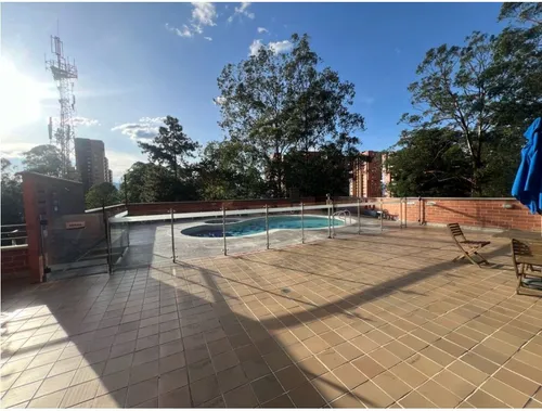 Apartamento En Venta En El Poblado, Loma Los Gonzalez. Cod V12672