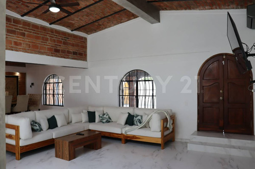 Venta Residencia Trapiche Colima