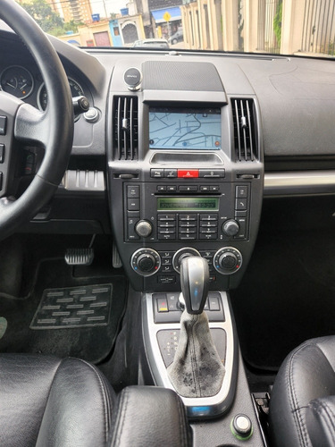 Imagem 12 de 13 de Land Rover Freelander 2009 3.2 Se 5p - Blindado