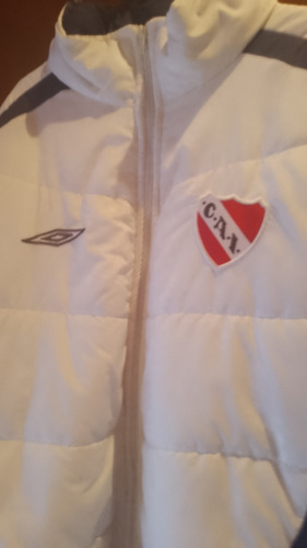 Liquido Camperón Umbro Original Independiente
