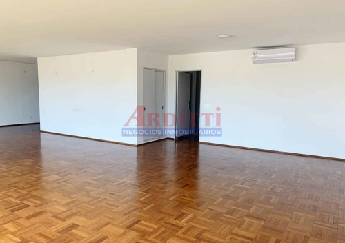 Imagen 3 de 30 de Venta Apartamento 4 Dormitorios Pocitos