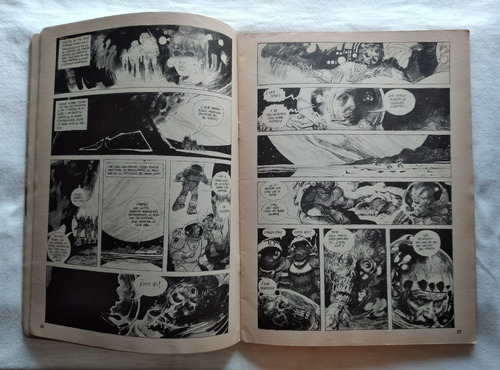 Revista Zona 84 Nº 35 (cómics) Toutain. Dan O'bannon, Jones (Usado)