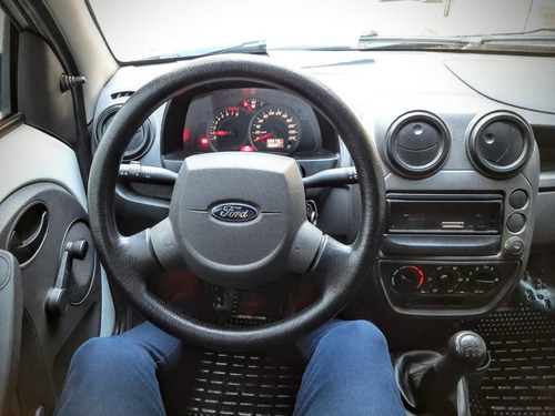 Imagen 8 de 11 de Ford Ka Viral 1.0 2013 Impecable Remato Ya! (mac)