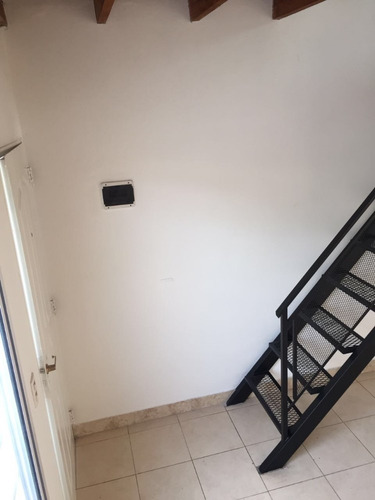 Imagen 10 de 12 de Dúplex En Dos Plantas En General Pacheco