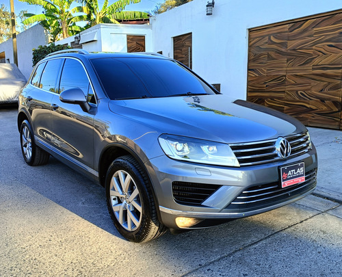 Volkswagen Touareg 3.0 V6 Tdi At
