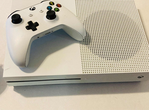 Xbox One S + 1 Control Inalámbrico O Alámbrico A Escoger