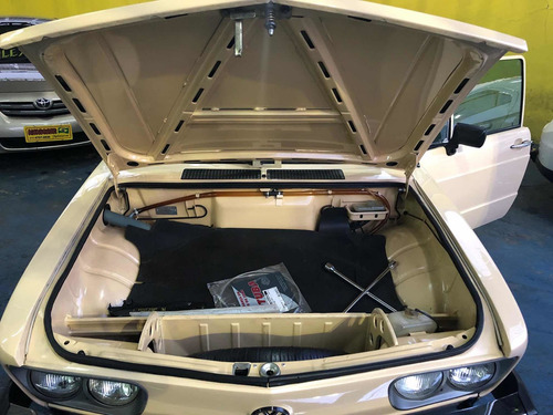 Imagem 10 de 15 de Volkswagen Brasília Placa Preta Monocromático
