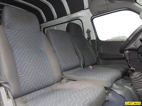 Imagen 18 de 25 de Nissan Urvan Panel Carga