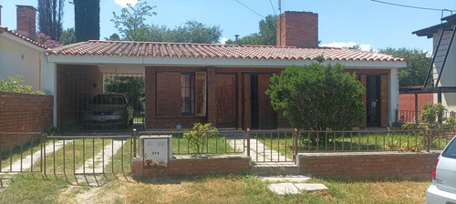 Casa En La Falda 3 Dormitorios 2 Baños-patio-gas Natural-cloacas