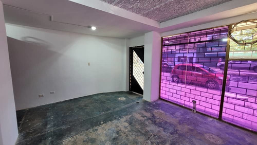 Imagen 2 de 5 de Gm: Local Comercial En Alquiler Av 5 De Julio Puerto La Cruz