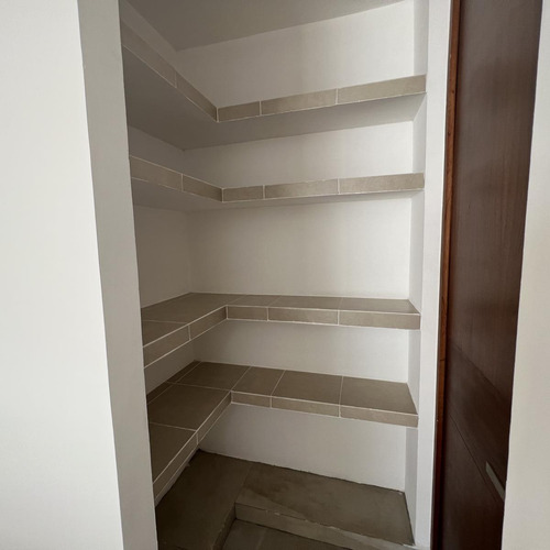 Casa En Venta Merida, Alura Residencial Cholul, 1 Planta, Entrega Inmediata.
