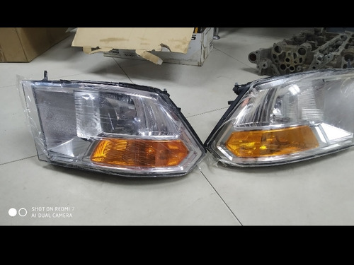 Faros Derecho E Izquierdo Dodge Ram 2014/2017 