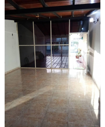 Casa En La Urb. Campo Claro - El Tigre Ve02-2157et-hper