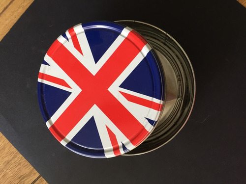 Lata Tipo Galletas Con Bandera De Inglaterra (Usado)