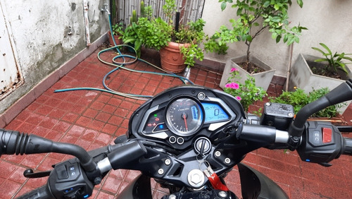 Bajaj Rouser Ns 200