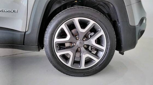 Imagem 12 de 15 de Jeep Renegade 1.8 16v Flex Longitude 4p Automático