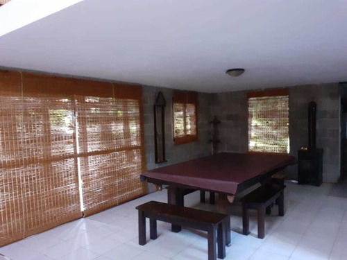 Imagen 3 de 14 de Hermosa Casa De Dos Plantas En Mar De Las Pampas La Dorita