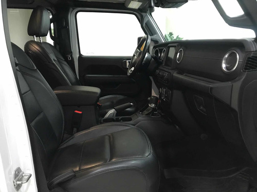 Imagen 10 de 15 de Jeep Wrangler 2019 3.6 Sahara 4x4 Mt