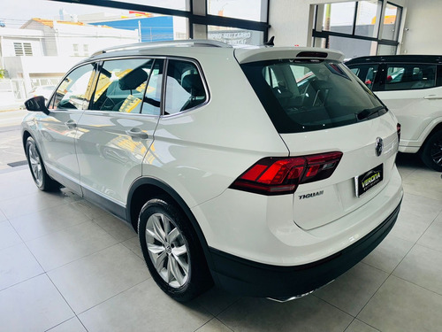 Volkswagen Tiguan 1.4 250 TSI TOTAL FLEX ALLSPACE COMFORTLINE TIPTRONIC