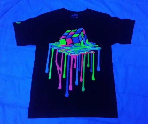 Playera Cubo Con Luz Negra