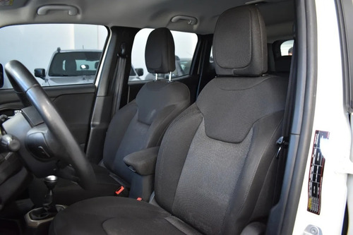 Imagen 14 de 14 de Jeep Renegade 1.8 Sport