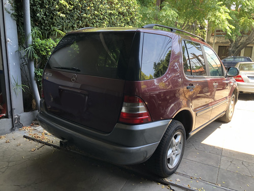 Mercedes-Benz Clase ML 3.2 Ml320 At Luxury
