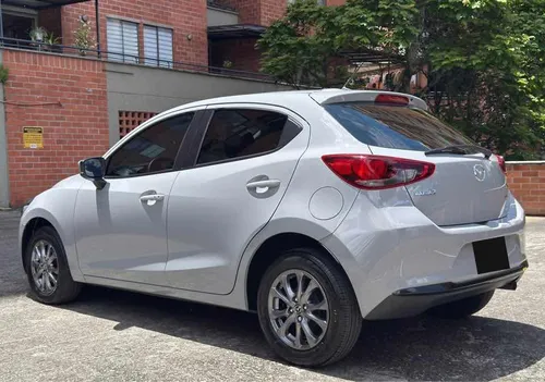 Mazda 2 New Touring 2024 1.5