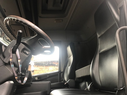 Scania G 440 6x4 Cavalo Traçado 2014 158.000 Km R$ 240.000.