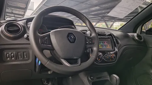 Renault Captur Intense Bose Tp2000cc