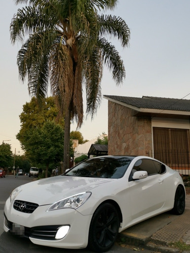 Hyundai Genesis 2010 3.8 Coupe 300cv 6mt