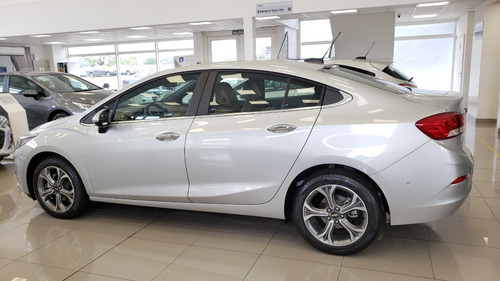Imagen 10 de 21 de Chevrolet Cruze Premier 4p 1.4t At.gl