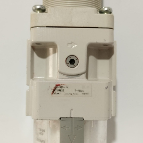 Smc Ar40-n04-za Regulador De Estilo Modular Sin Manómetro (Usado)