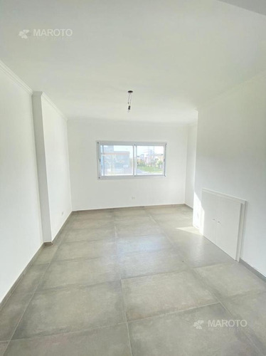 Imagen 16 de 22 de Casa En Venta En El Canton - Maroto Propiedades
