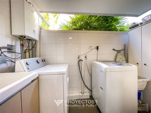 Departamento En Venta De 4 Dorm. En Lo Barnechea
