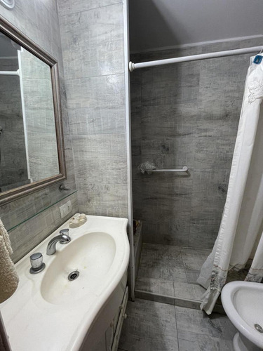 Piso 3 Ambientes Con Dependencia